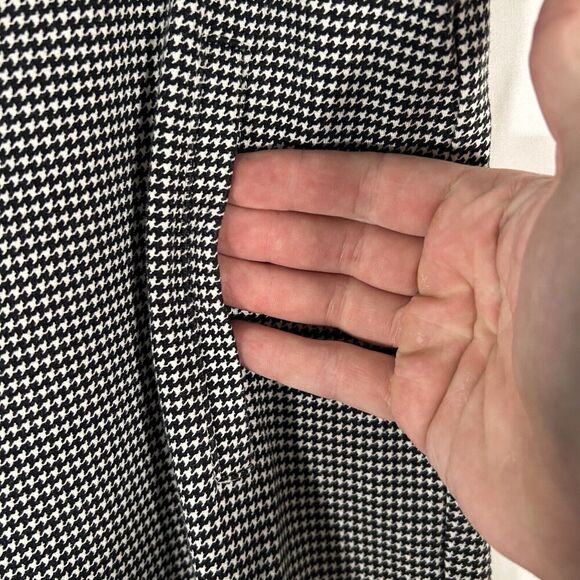 Chico's Dress Pants Women's 3 / 16 Petite Black White Elastic Waist High Rise - Picture 4 of 9